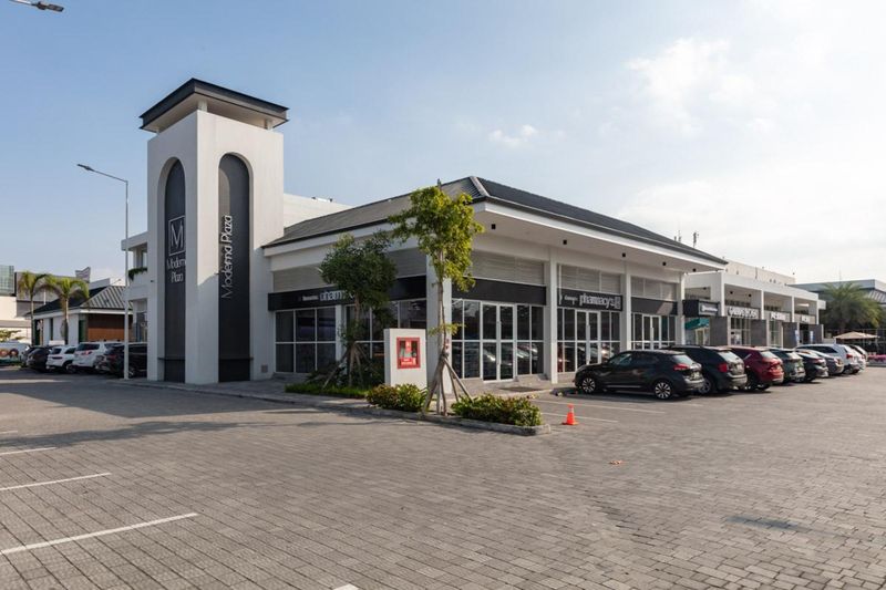 Moderna Plaza